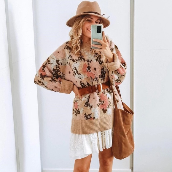 Sweaters - SOLD OUT Beige Floral Pullover Oversized Knit Sweater